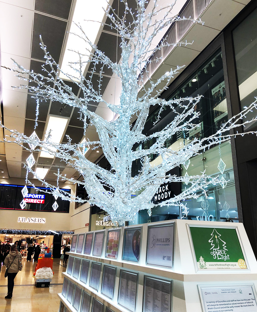 Tree of life insitu Telford Town Centre
